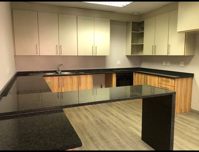 165M² OFFICE TO LET IN ILLOVO